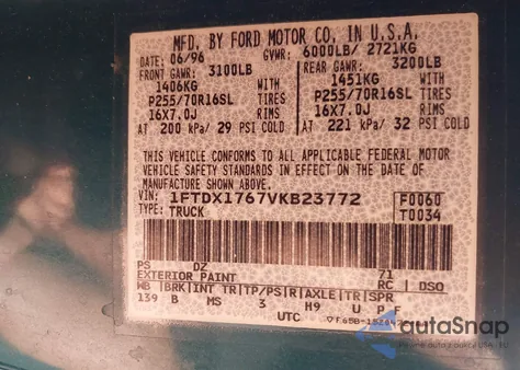 1997 Ford F-150 Lariat/Standard/Xl/Xlt z USA, uszkodzony, nr VIN 1FTDX1767VKB23772